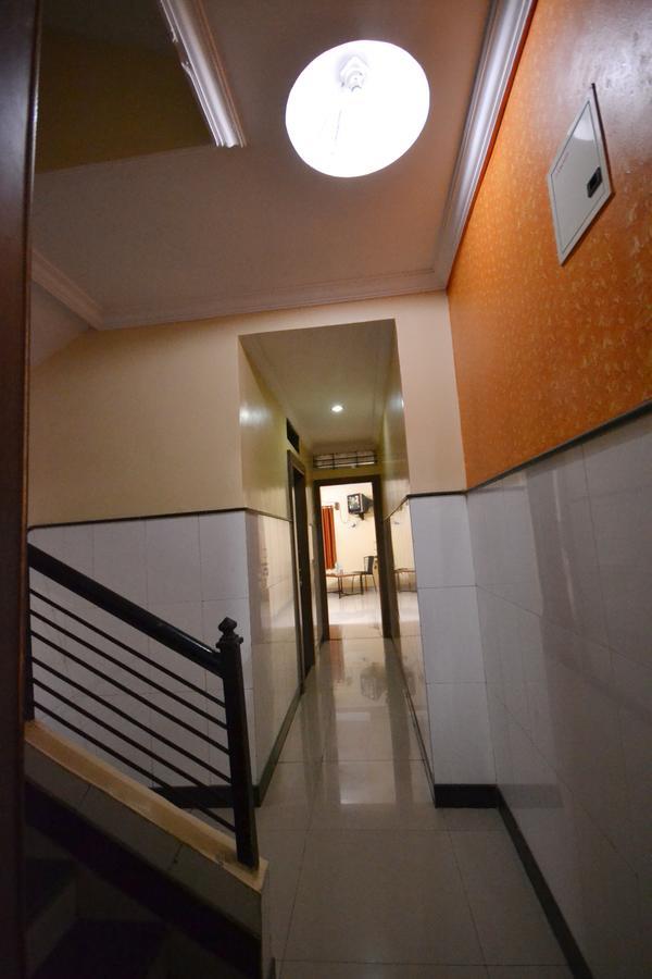 Hotel Madhava Shirdi Eksteriør bilde